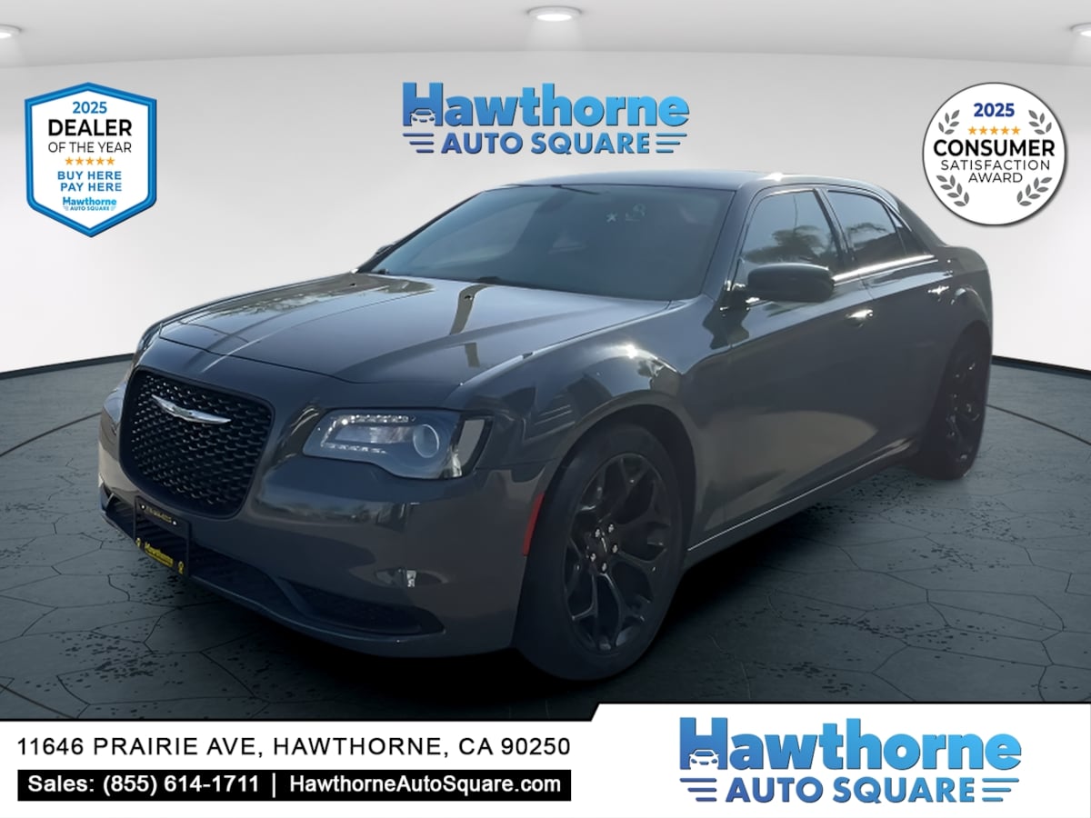 2019 Chrysler 300 Touring