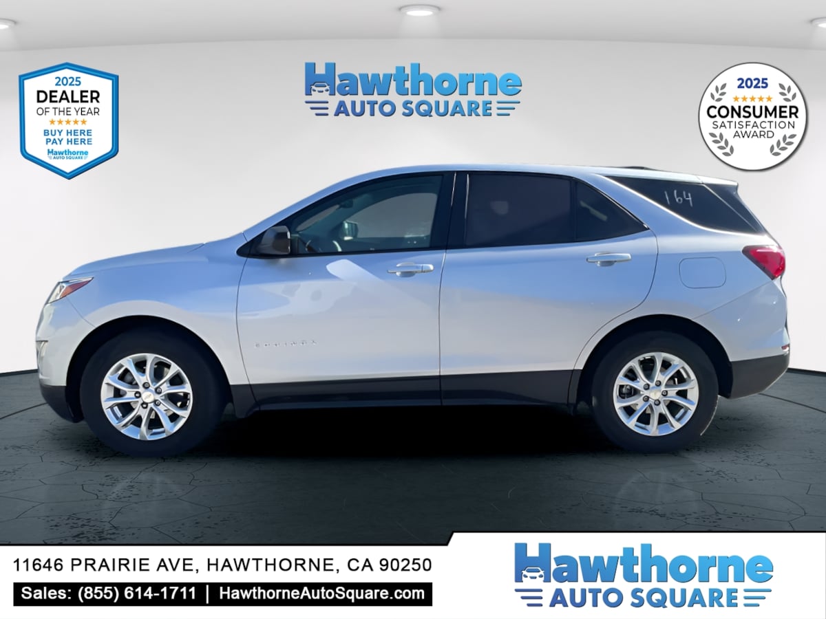 Photo 2 of this Chevrolet Equinox