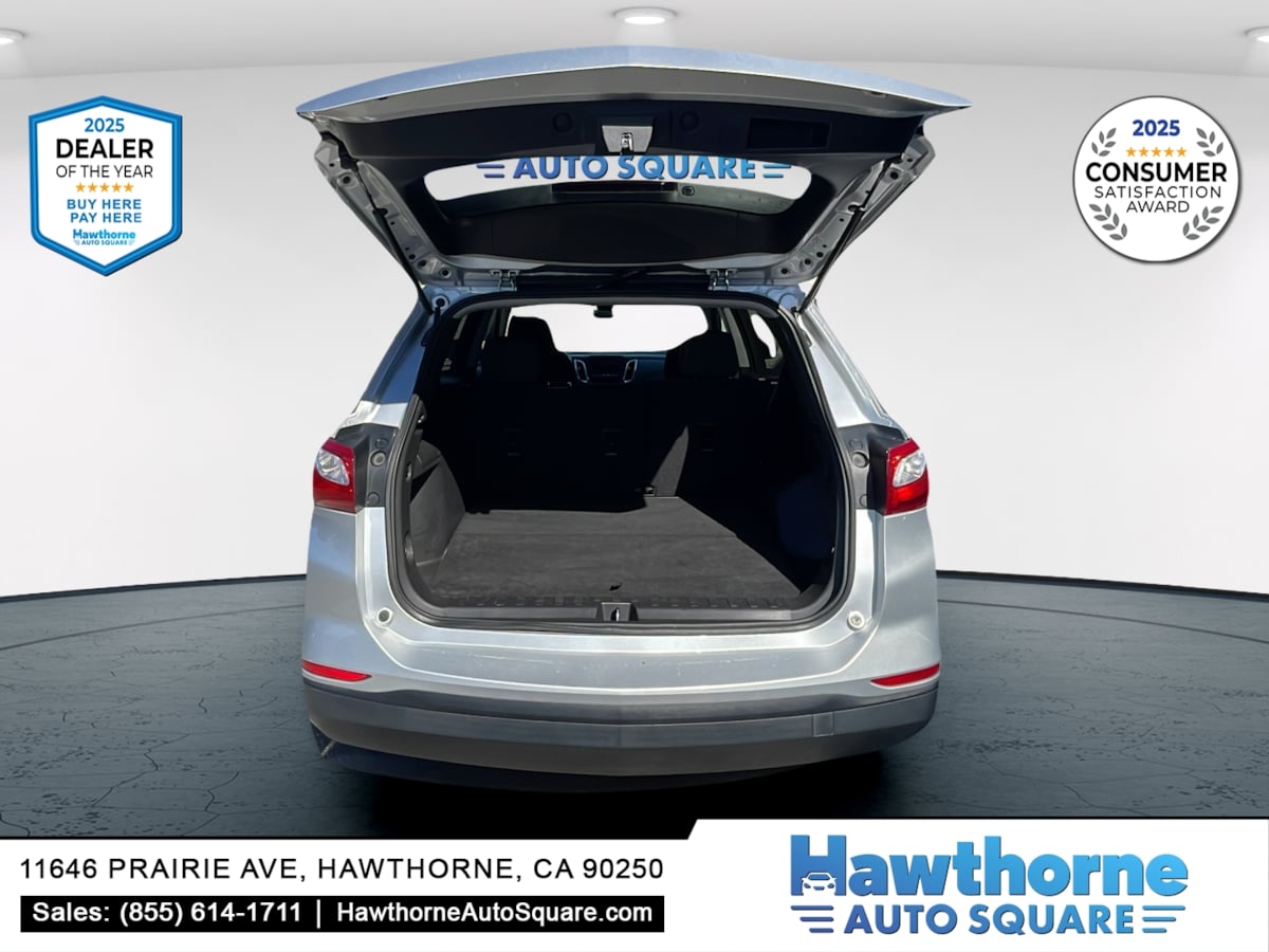Photo 14 of this Chevrolet Equinox