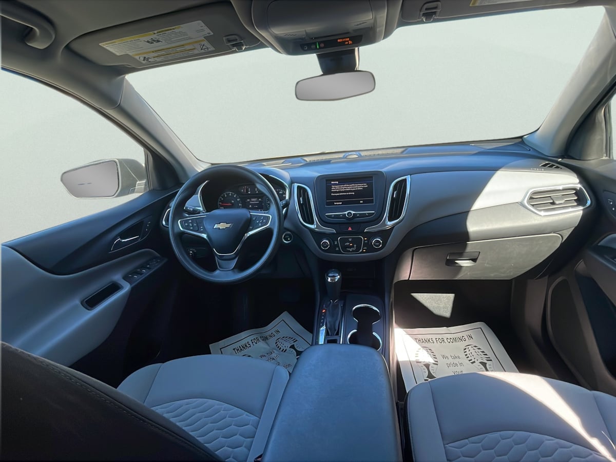 Photo 19 of this Chevrolet Equinox