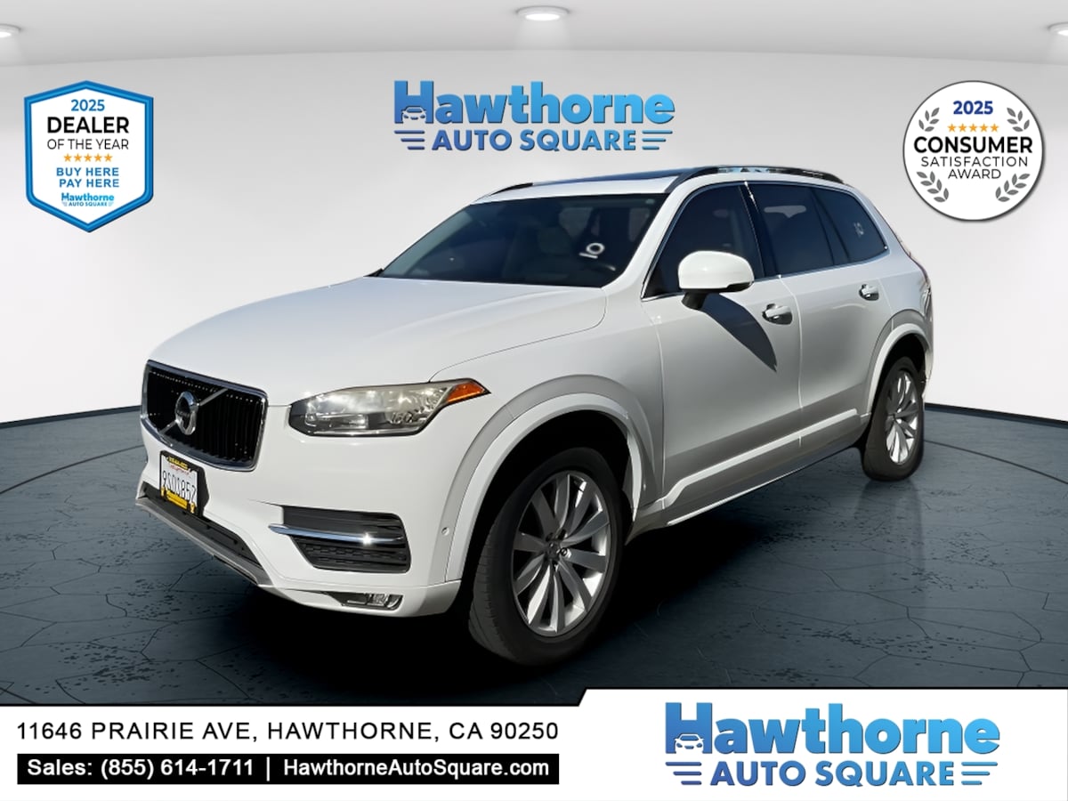 2016 Volvo XC90 T6 Momentum