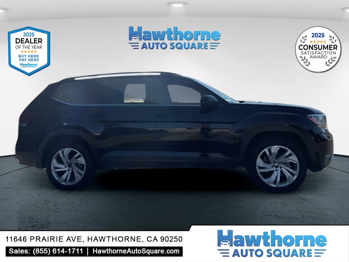 Photo 6 of this Volkswagen Atlas