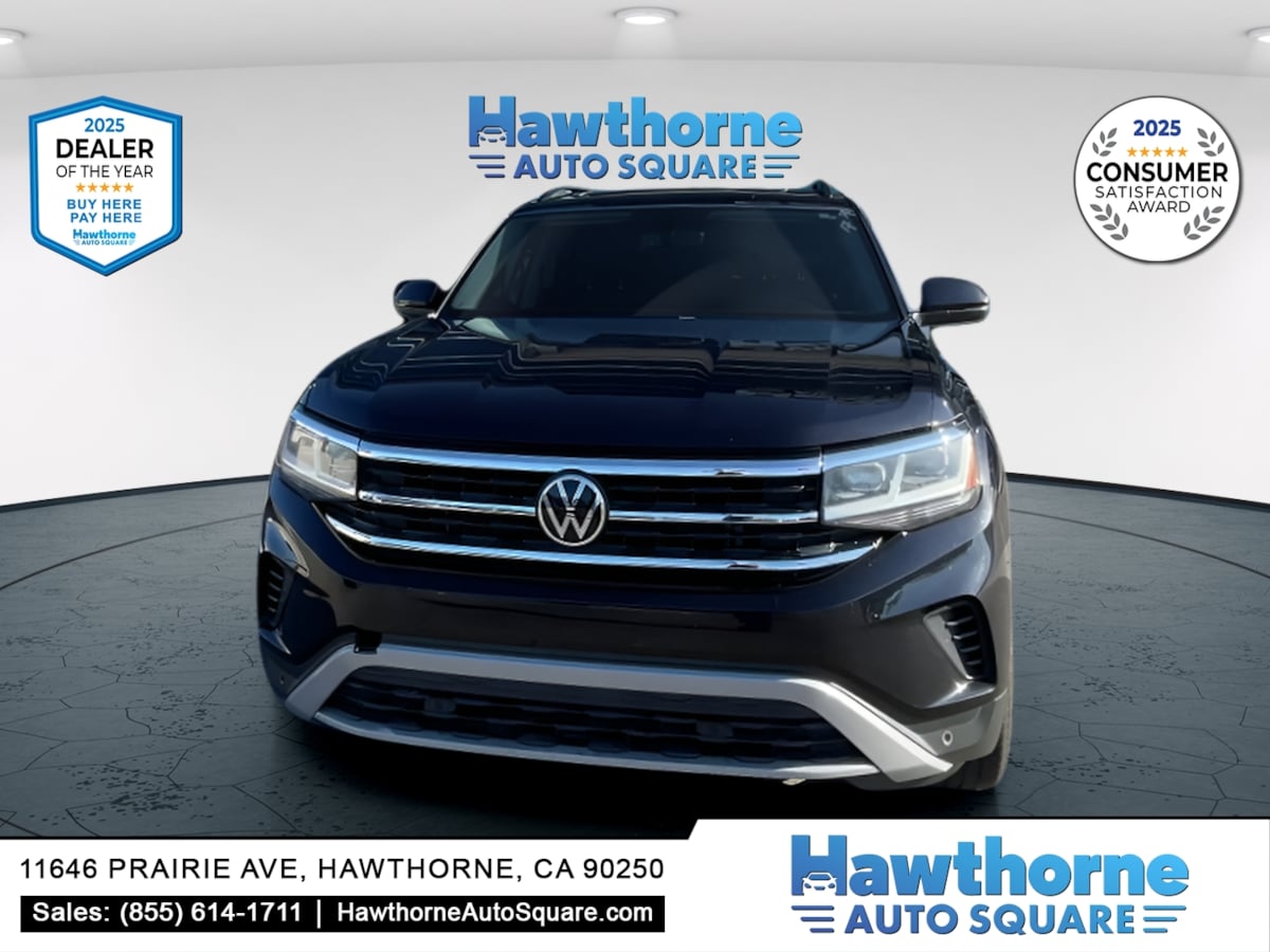 Photo 8 of this Volkswagen Atlas