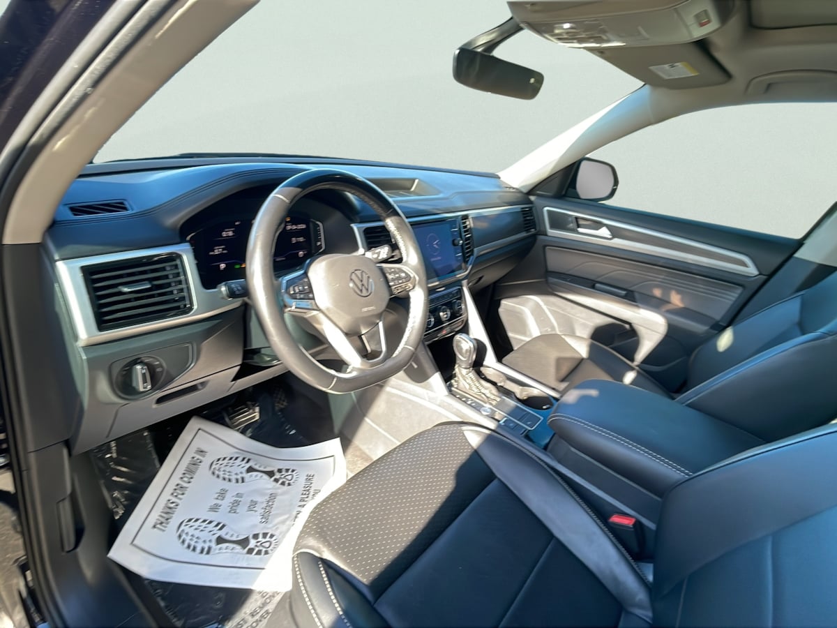 Photo 9 of this Volkswagen Atlas