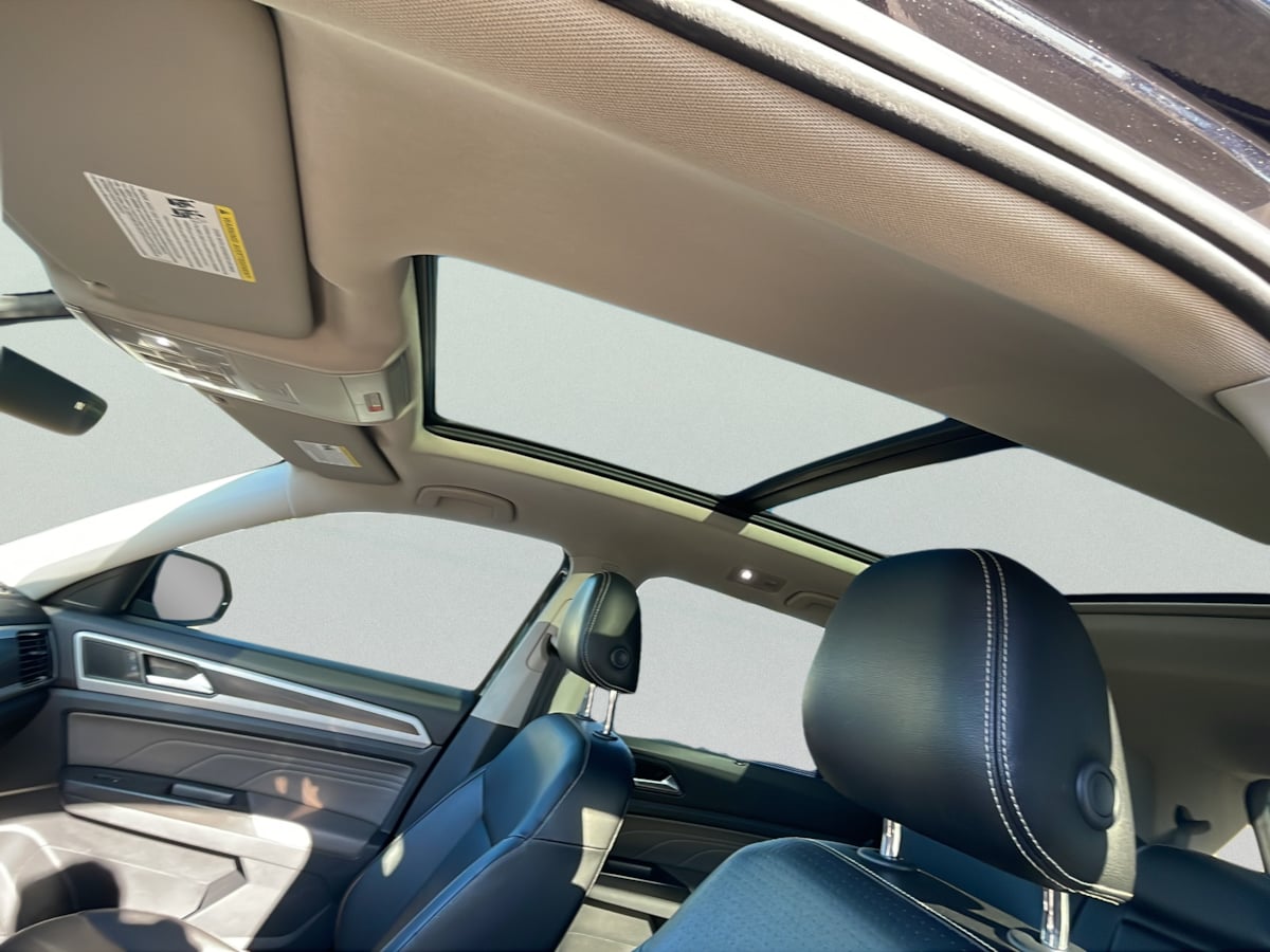 Photo 17 of this Volkswagen Atlas