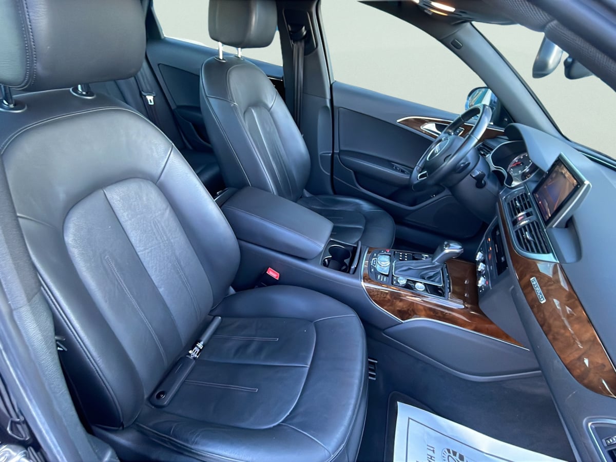 Photo 17 of this Audi A6
