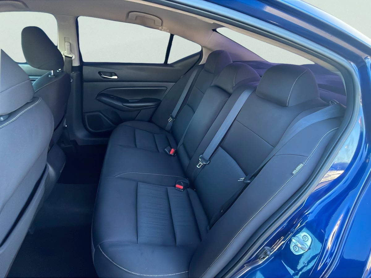 Photo 20 of this Nissan Altima