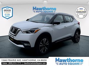 View 2018 Nissan Kicks 