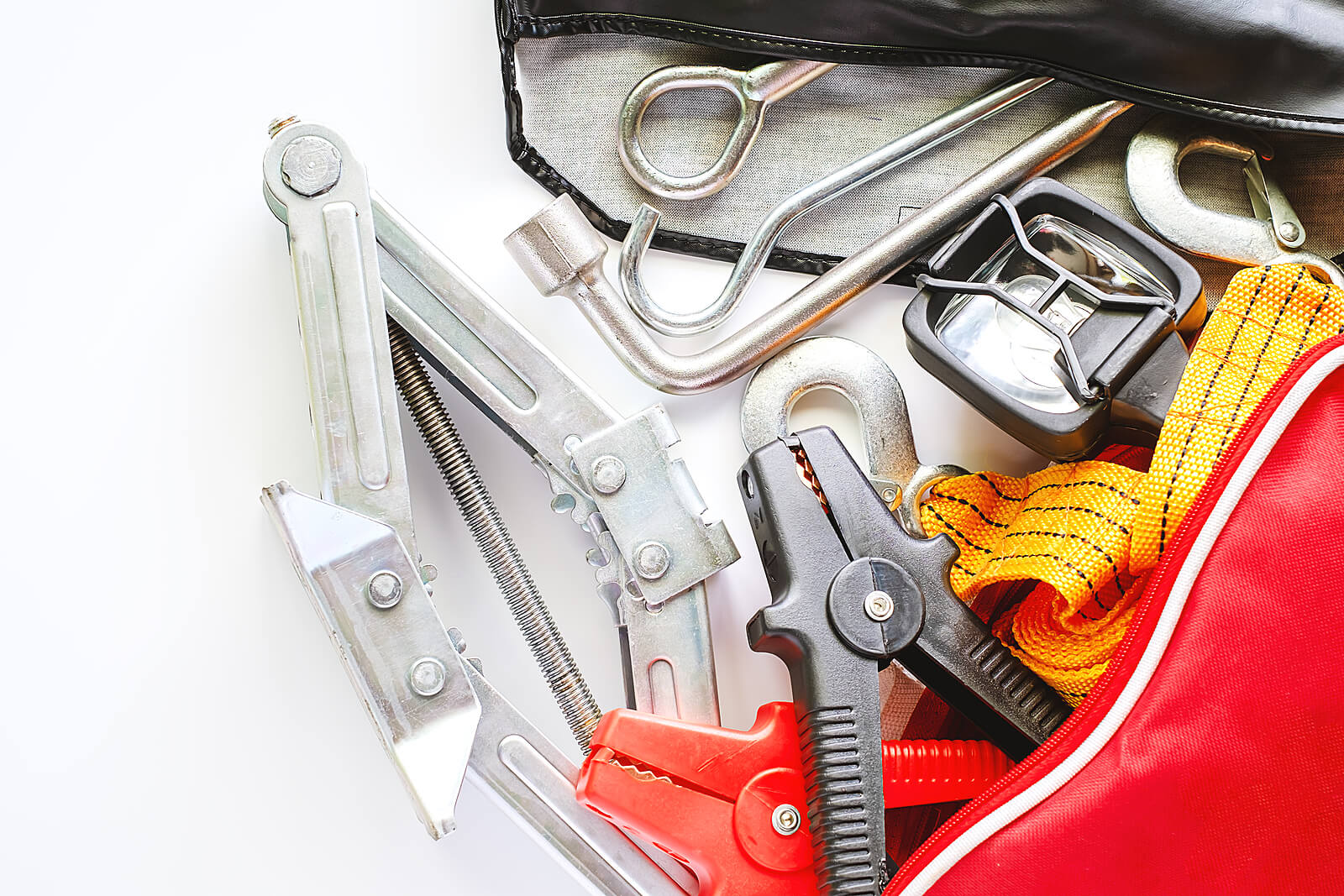 Must-Have Essentials for Your Car’s Emergency Kit