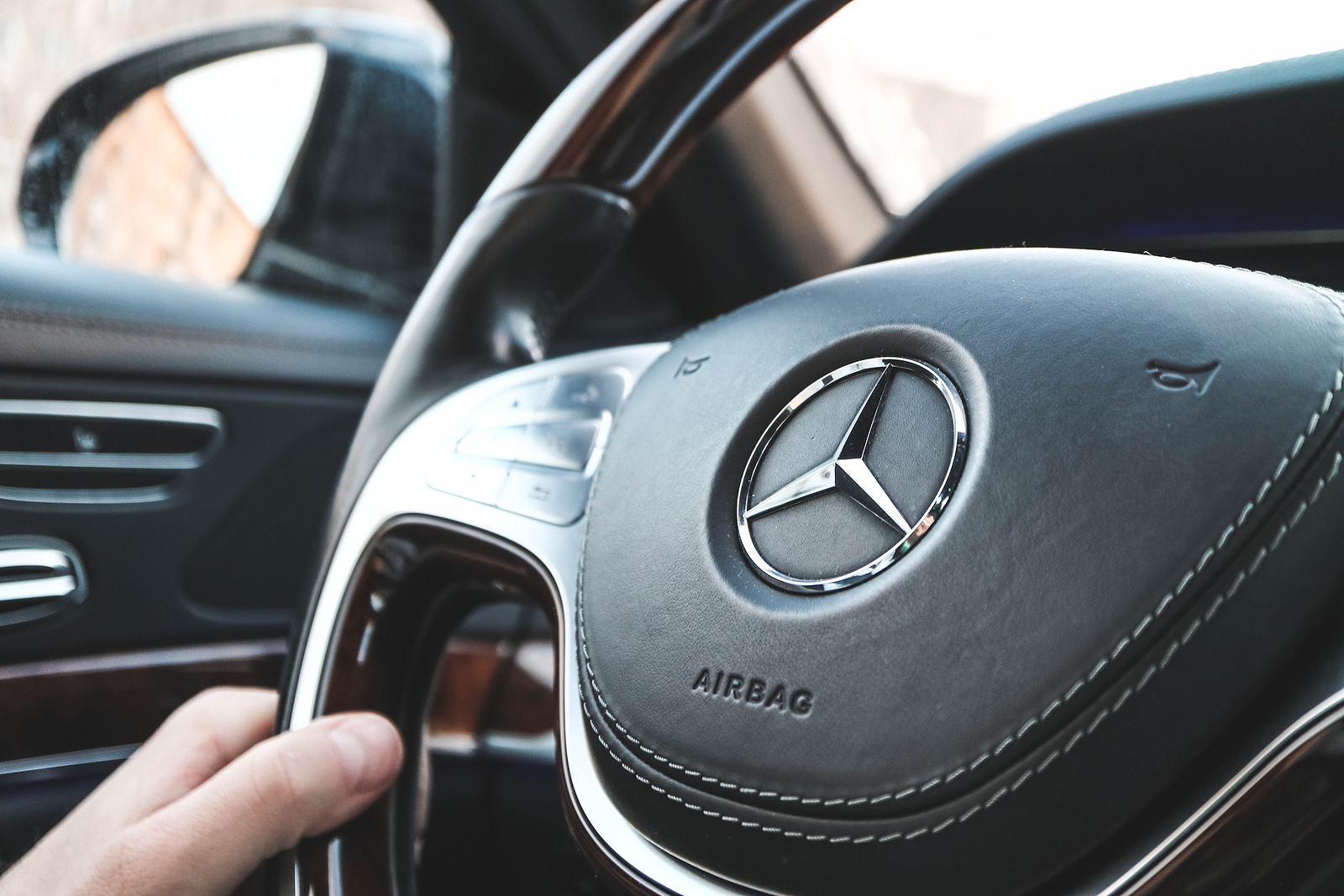Luxury Car Spotlight: Pre-Owned Mercedes-Benz