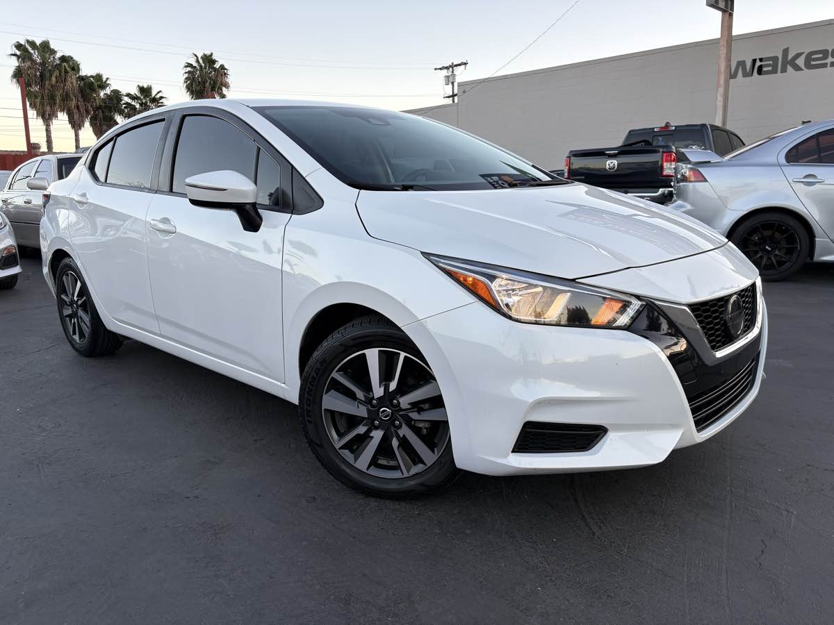 2021 Nissan Versa Sedan SV - Photo 3