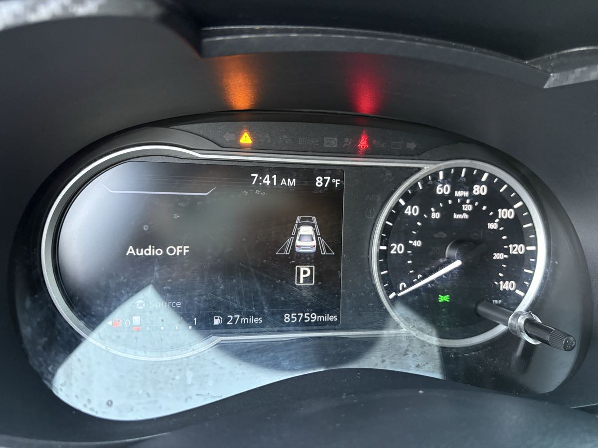 2021 Nissan Versa Sedan SV - Photo 27