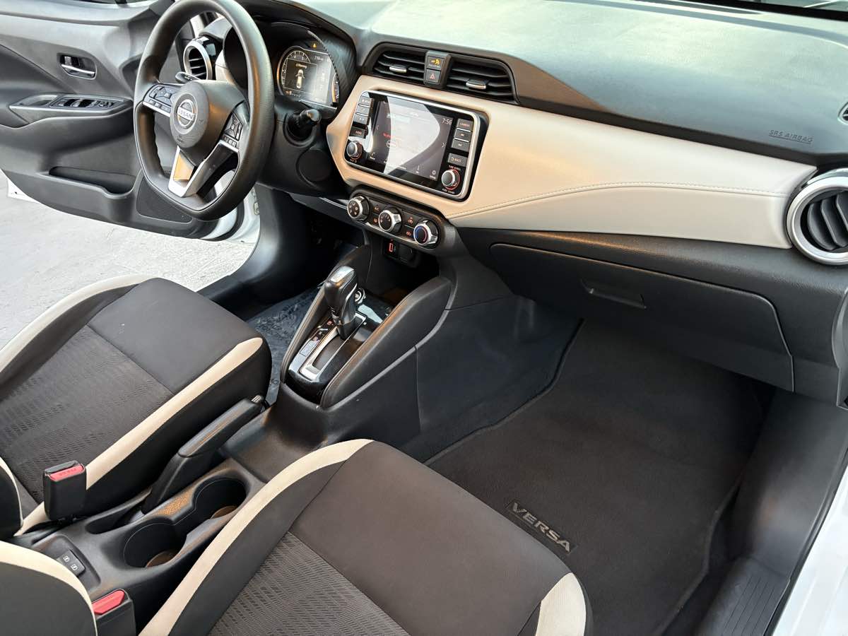 2021 Nissan Versa Sedan SV - Photo 44