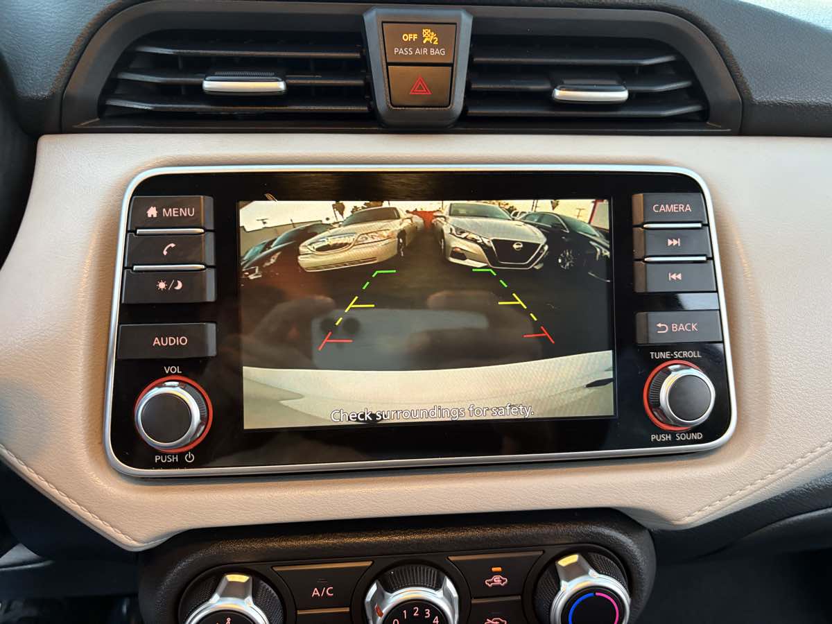 2021 Nissan Versa Sedan SV - Photo 45