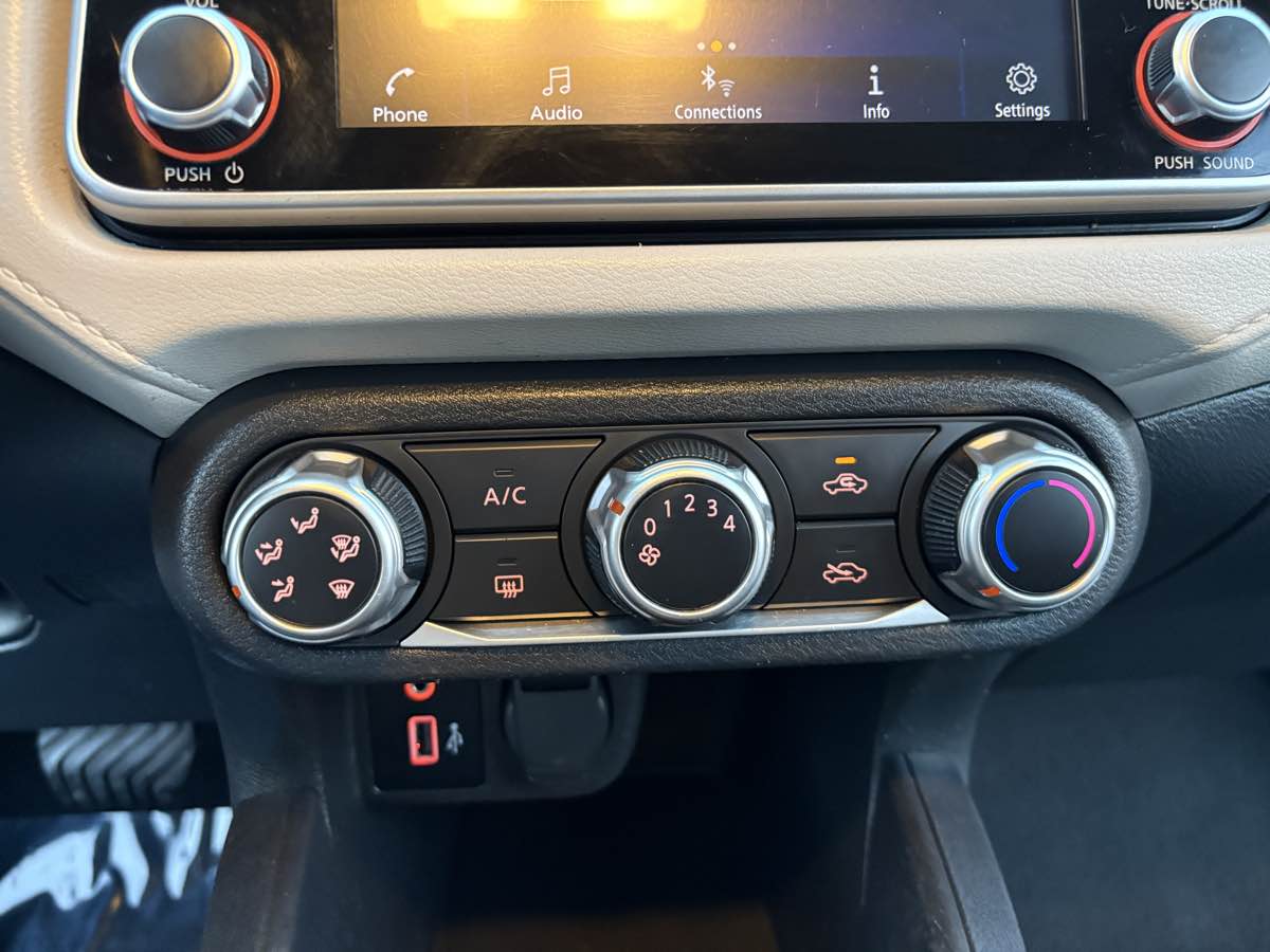 2021 Nissan Versa Sedan SV - Photo 48