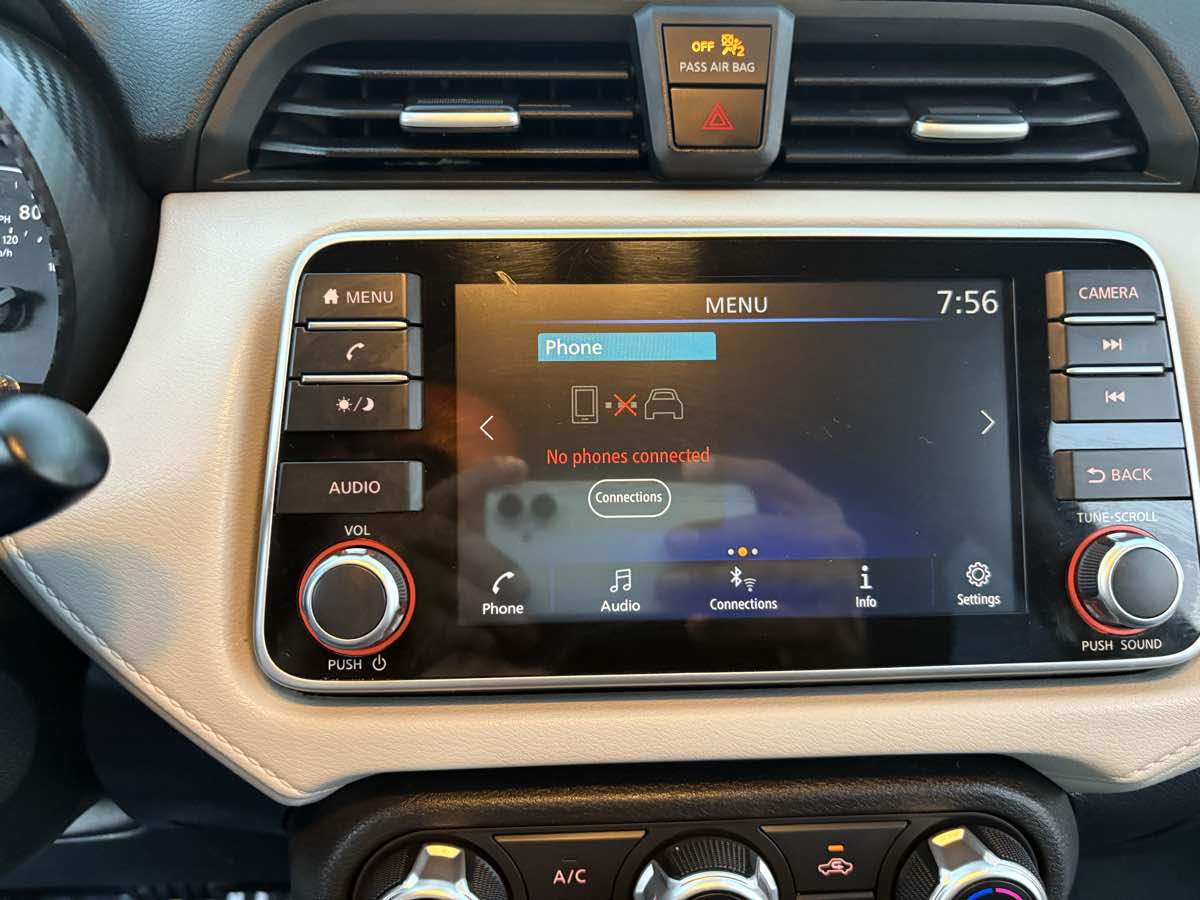 2021 Nissan Versa Sedan SV - Photo 49