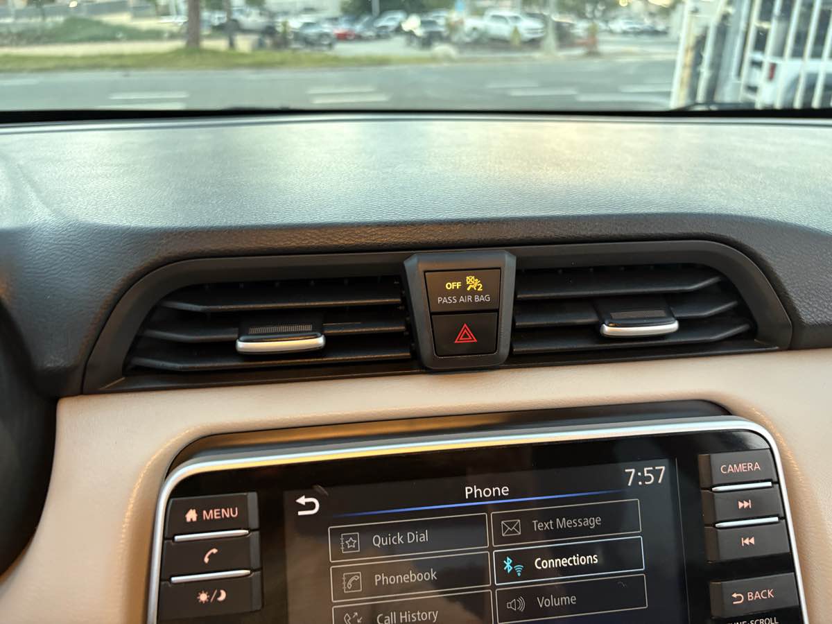 2021 Nissan Versa Sedan SV - Photo 54