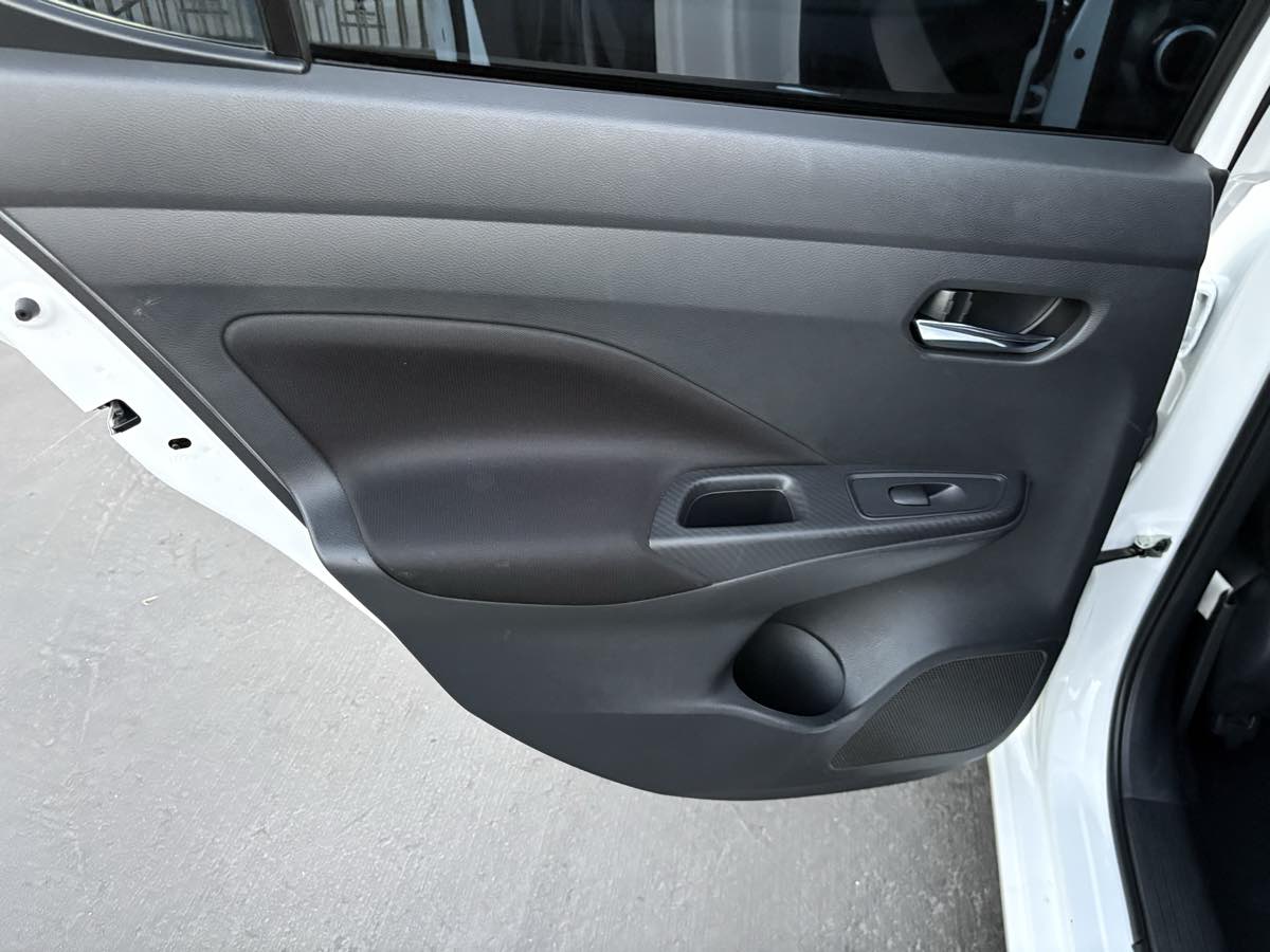 2021 Nissan Versa Sedan SV - Photo 63