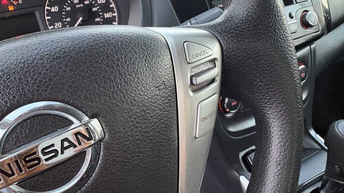 2016 Nissan Sentra S - Photo 21