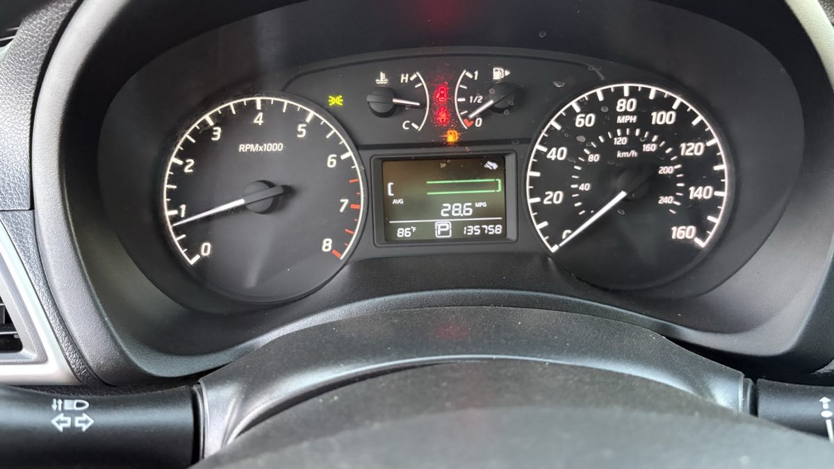 2016 Nissan Sentra S - Photo 22