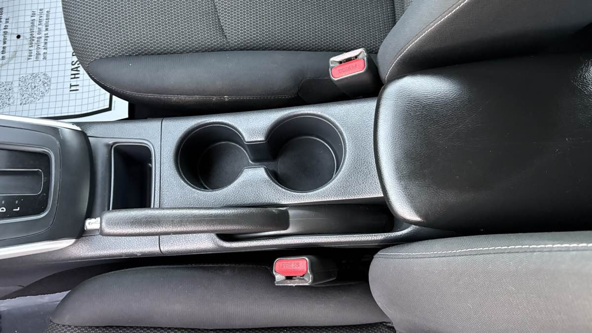 2016 Nissan Sentra S - Photo 26