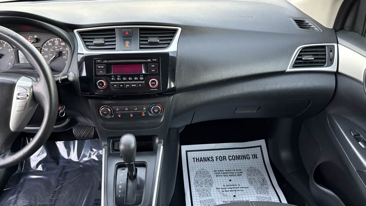 2016 Nissan Sentra S - Photo 34
