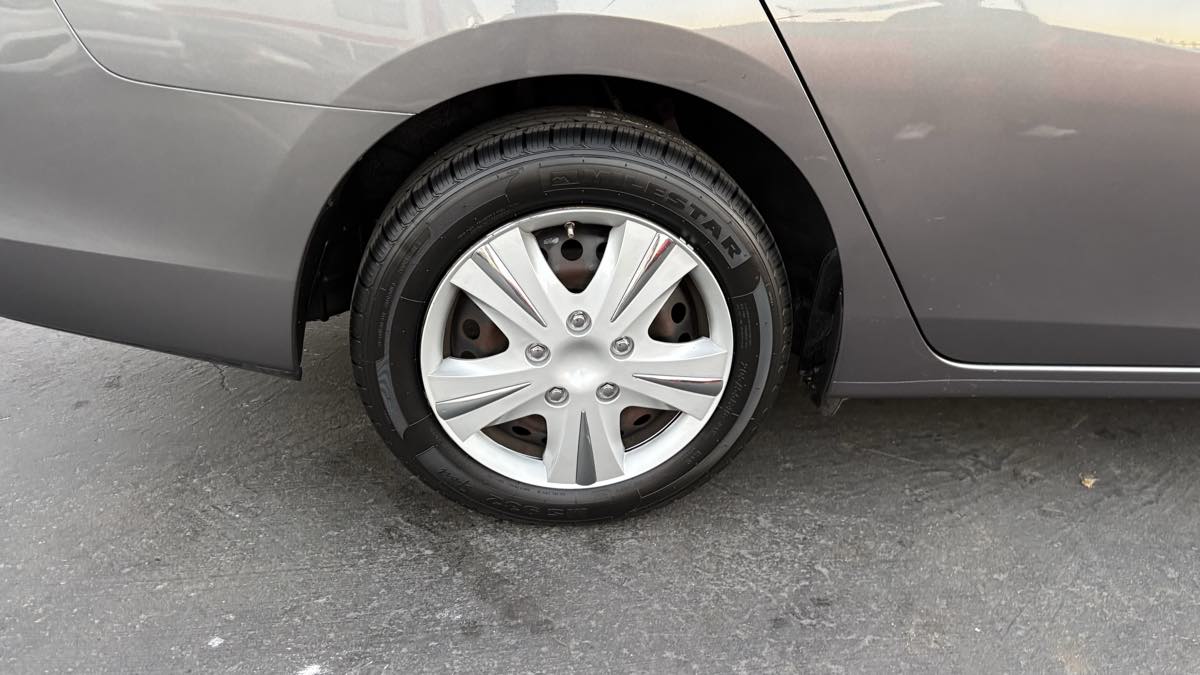 2016 Nissan Sentra S - Photo 50