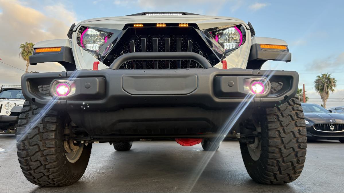2025 Jeep Wrangler 4-Door Sahara - Photo 15