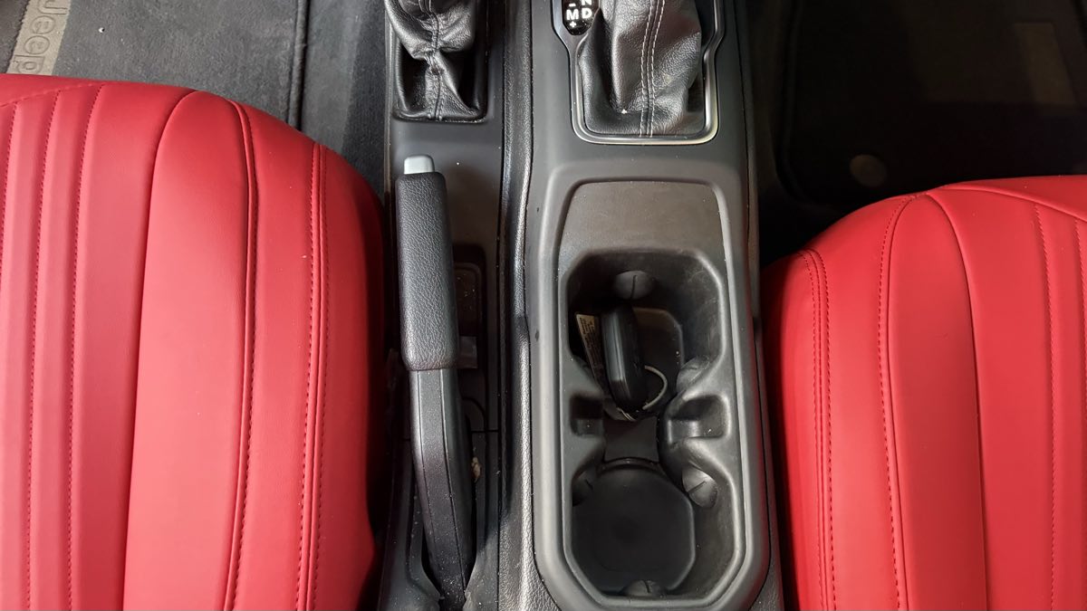 2025 Jeep Wrangler 4-Door Sahara - Photo 42