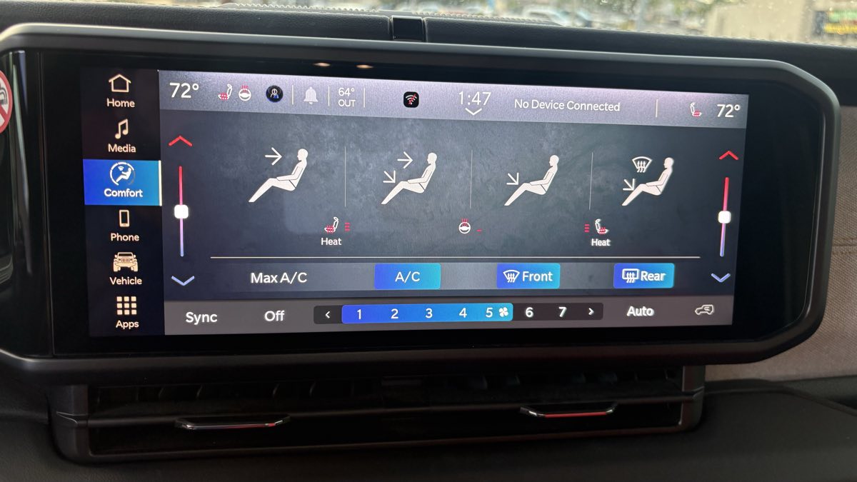 2025 Jeep Wrangler 4-Door Sahara - Photo 58