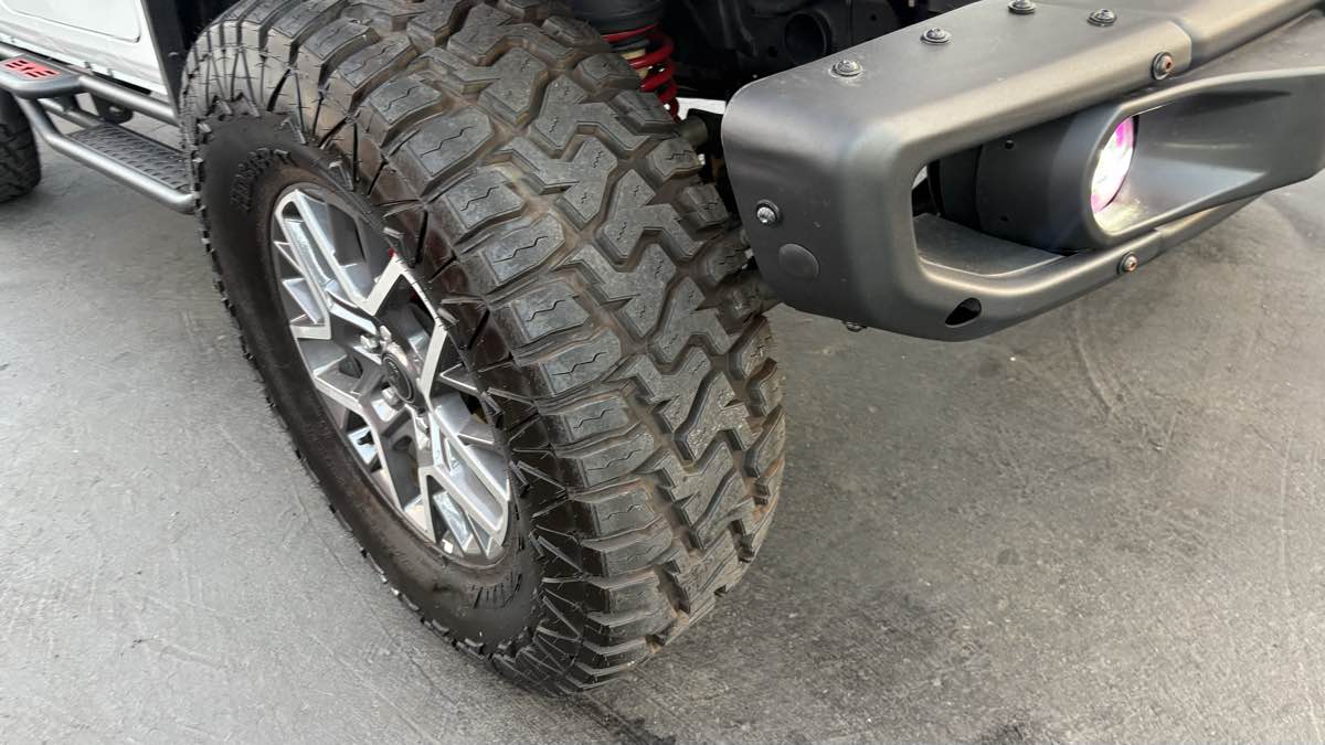 2025 Jeep Wrangler 4-Door Sahara - Photo 101
