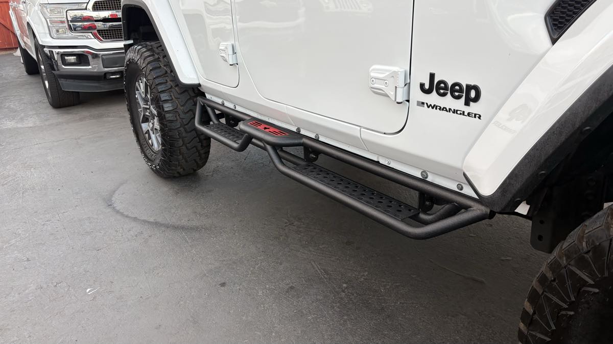 2025 Jeep Wrangler 4-Door Sahara - Photo 102