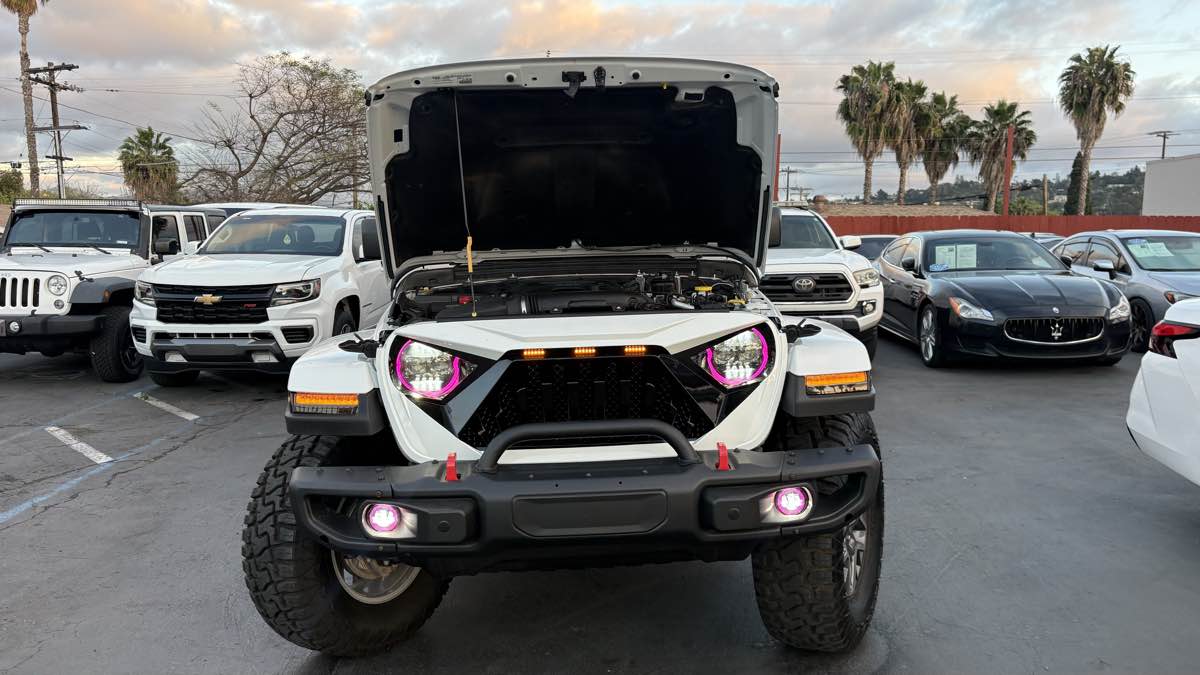 2025 Jeep Wrangler 4-Door Sahara - Photo 117