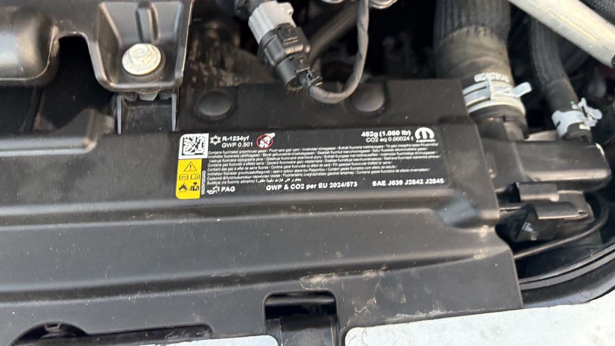 2025 Jeep Wrangler 4-Door Sahara - Photo 127