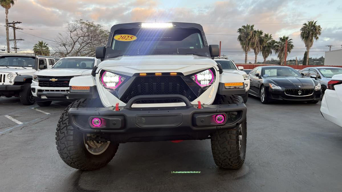 2025 Jeep Wrangler 4-Door Sahara - Photo 133