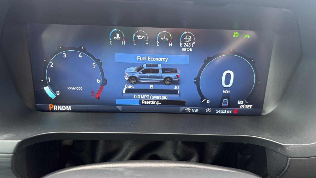 2025 Ford F-150 XLT - Photo 37