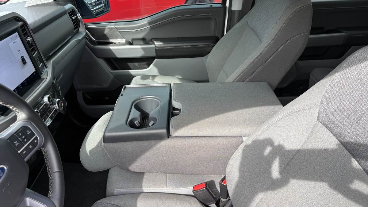 2025 Ford F-150 XLT - Photo 56