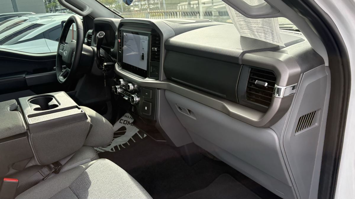 2025 Ford F-150 XLT - Photo 61