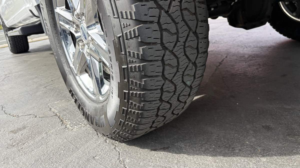 2025 Ford F-150 XLT - Photo 74