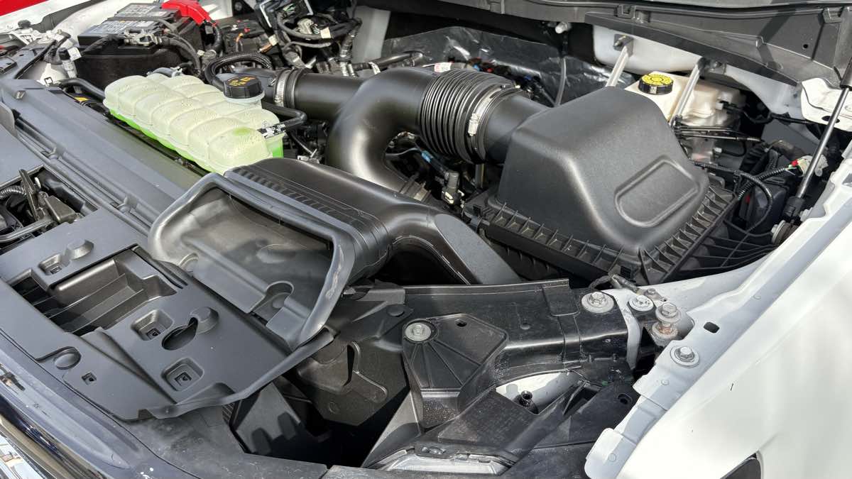 2025 Ford F-150 XLT - Photo 91