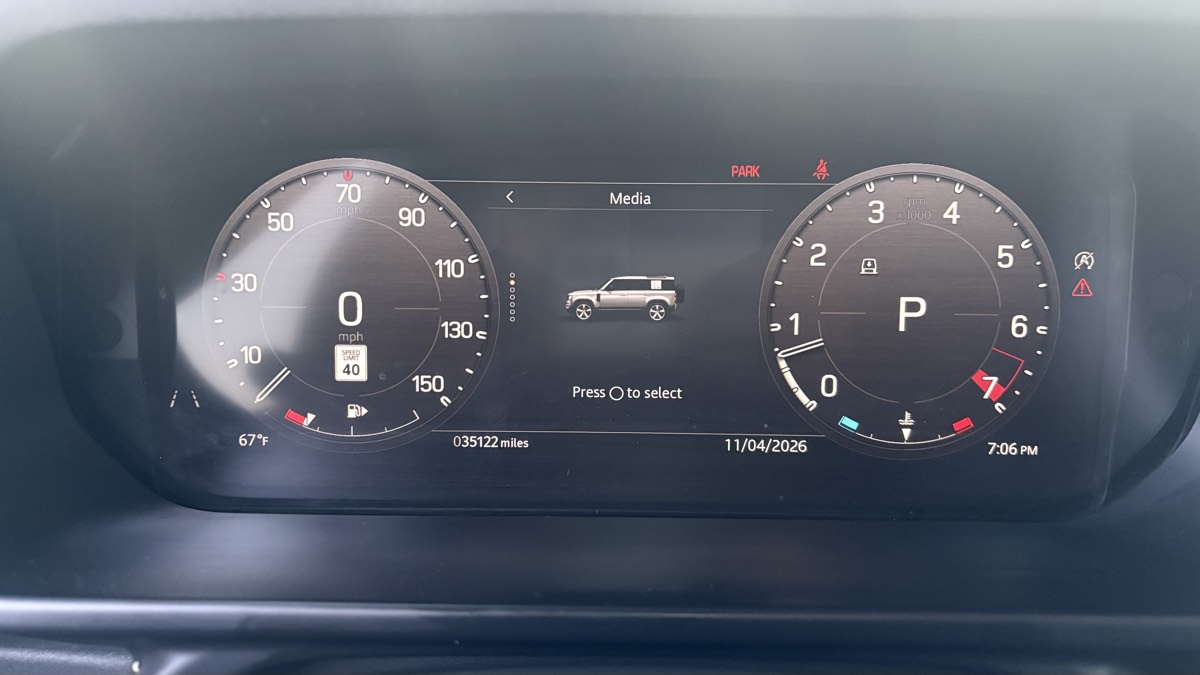 2023 Land Rover Defender S - Photo 33