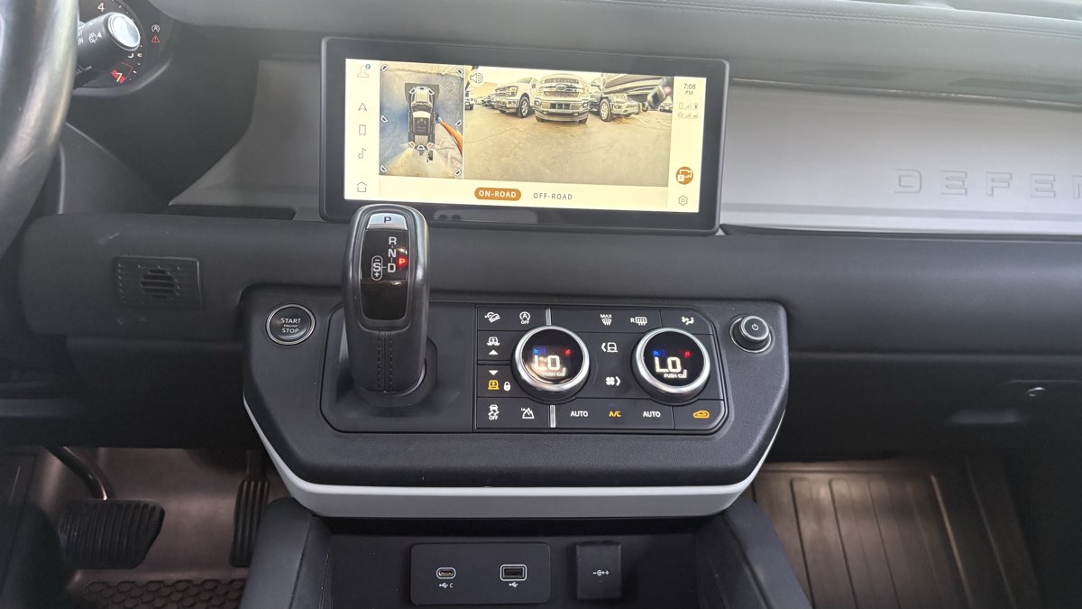 2023 Land Rover Defender S - Photo 55