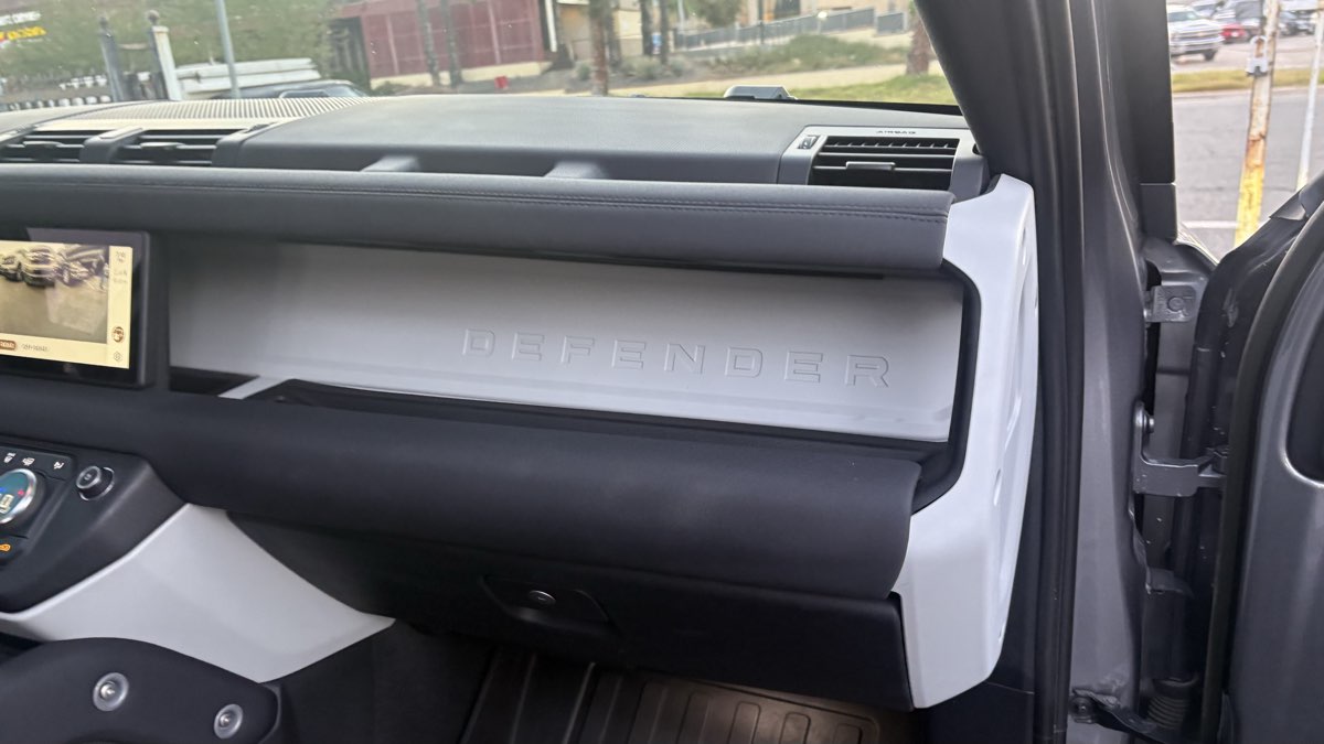 2023 Land Rover Defender S - Photo 72