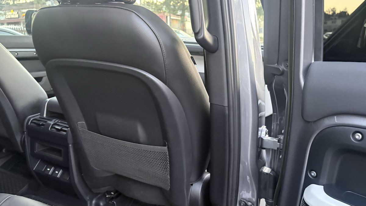 2023 Land Rover Defender S - Photo 79