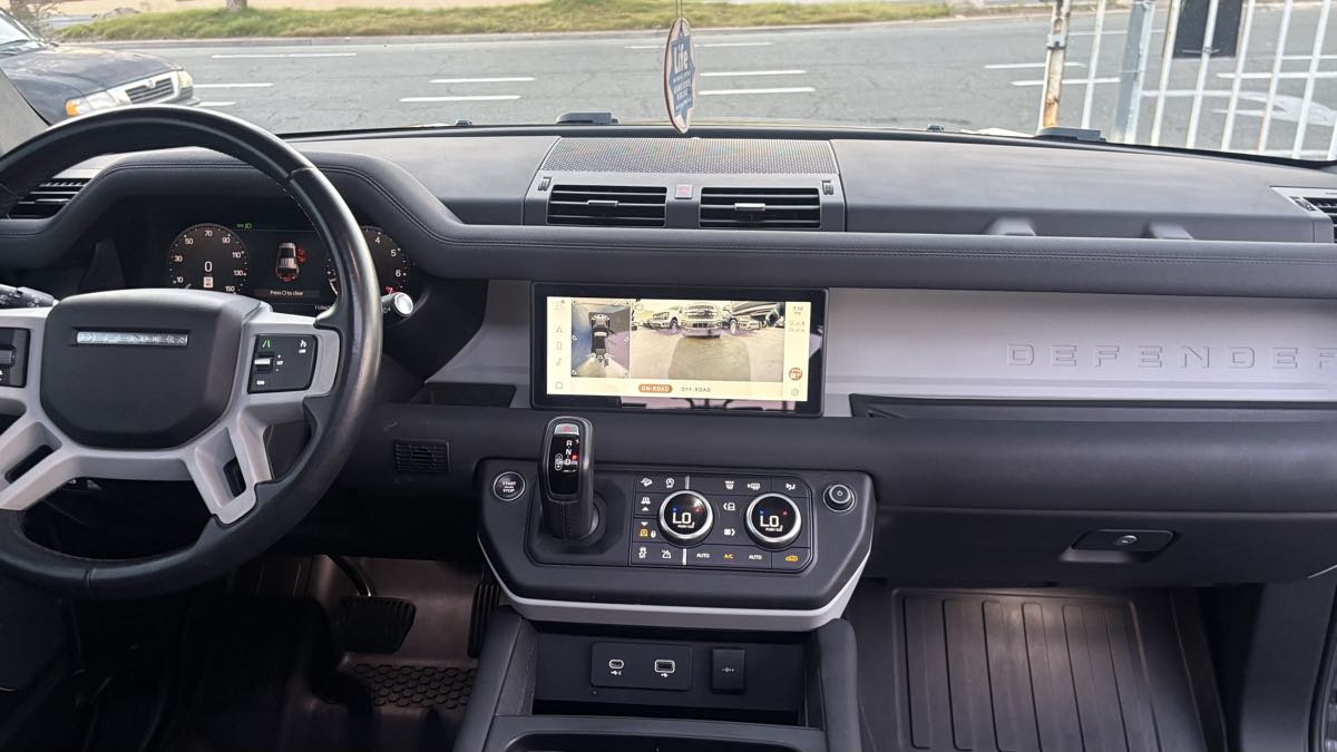 2023 Land Rover Defender S - Photo 87