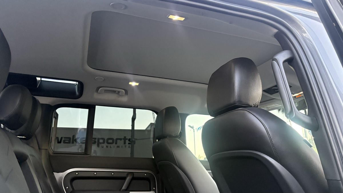 2023 Land Rover Defender S - Photo 89