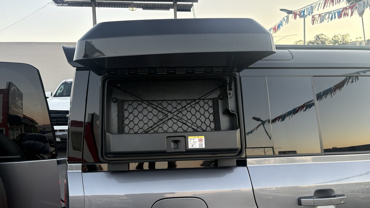 2023 Land Rover Defender S - Photo 105