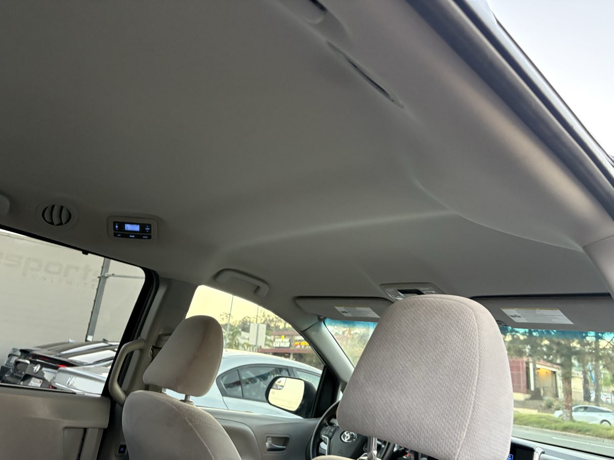 Photo 33 of this Toyota Sienna