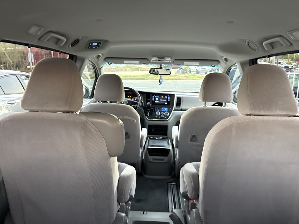 Photo 49 of this Toyota Sienna