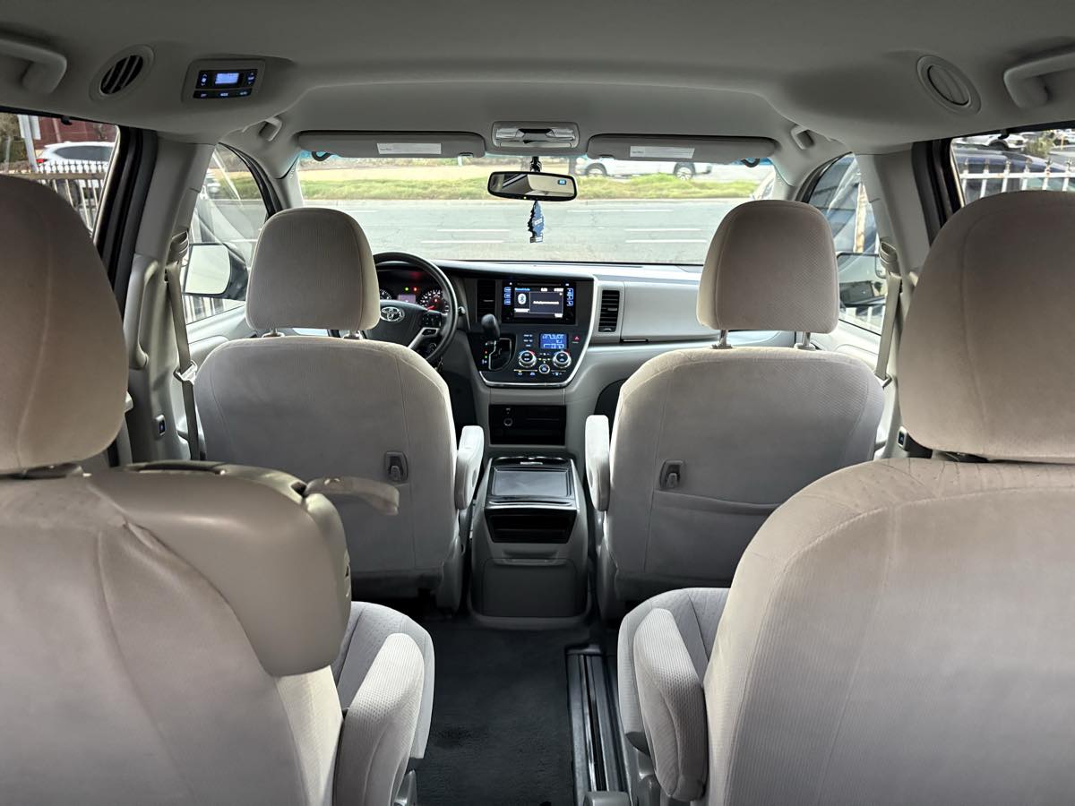 Photo 50 of this Toyota Sienna